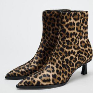 ZARA - Animal print heeled ankle boots size 9